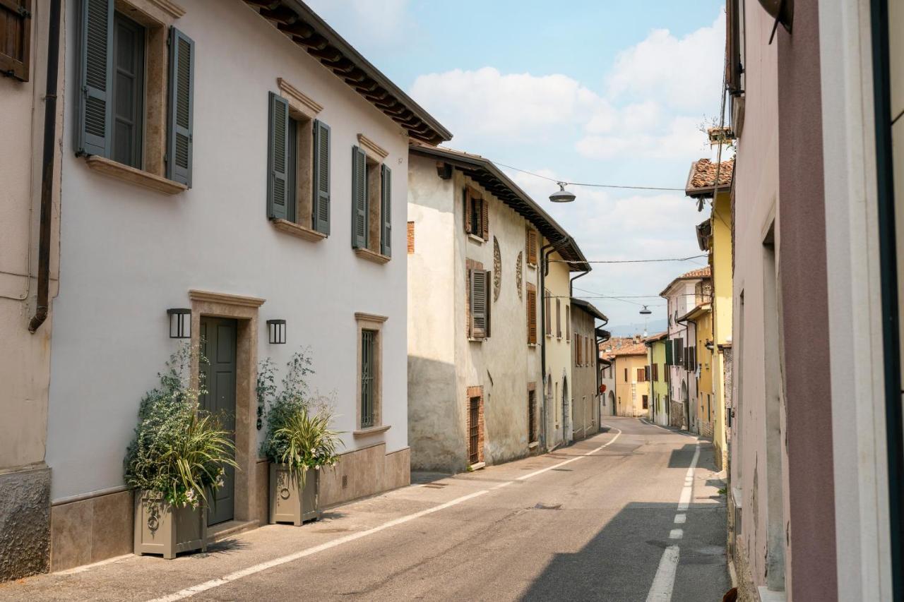 Corlo Holiday Home Lonato Exterior photo